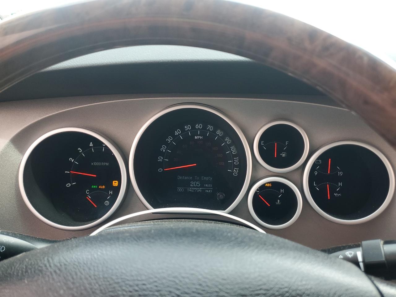 TOYOTA TUNDRA CREWMAX LIMITED