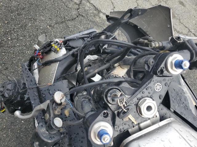 2003 YAMAHA YZFR6 L JYARJ06E13A006911
