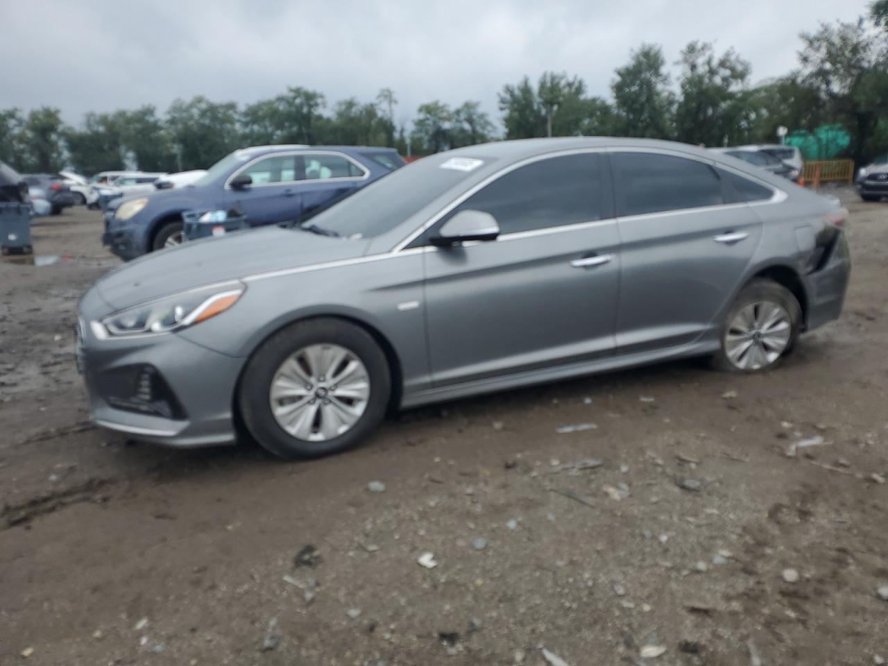 HYUNDAI SONATA HYBRID