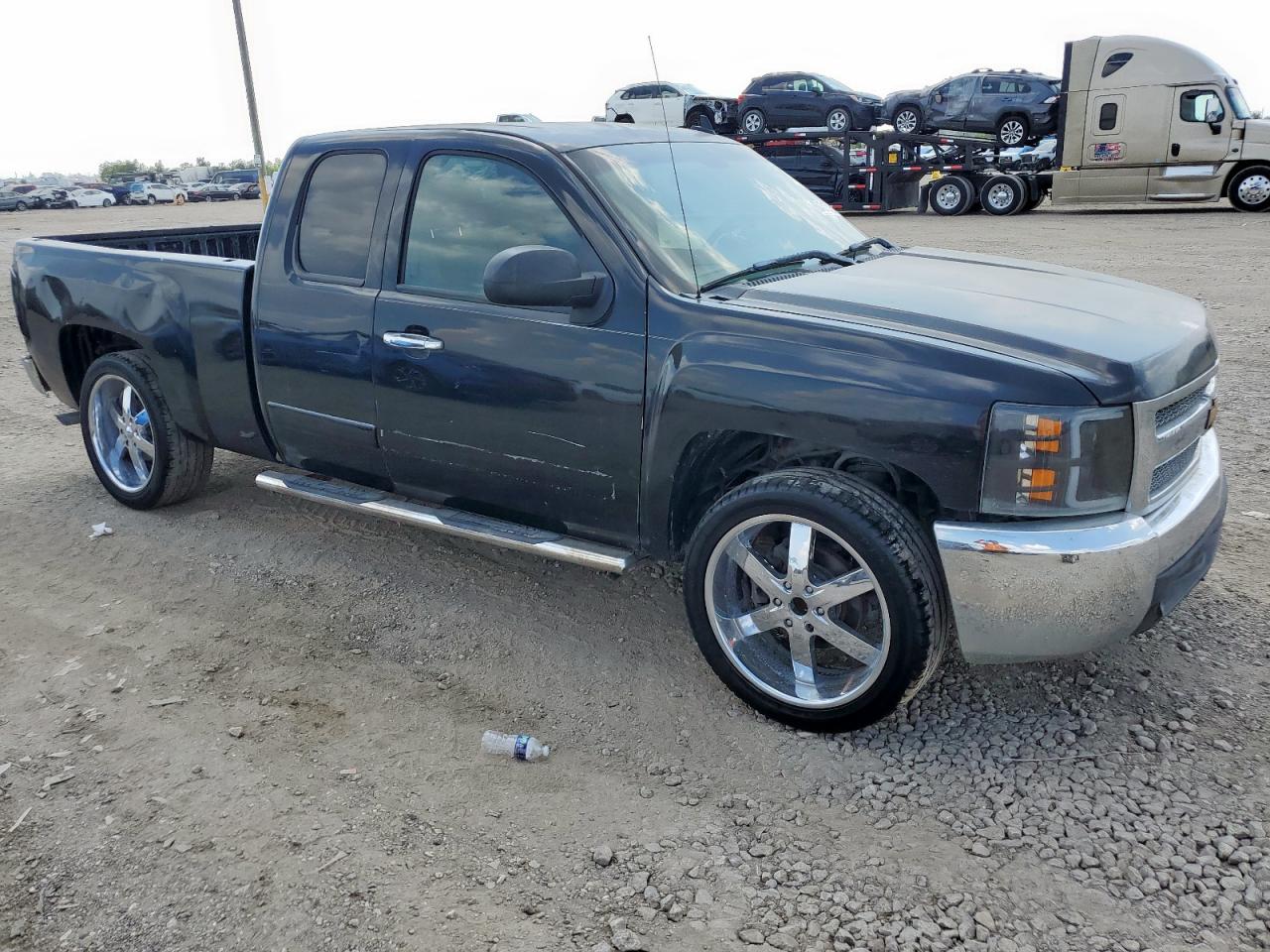 CHEVROLET SILVERADO C1500 LT