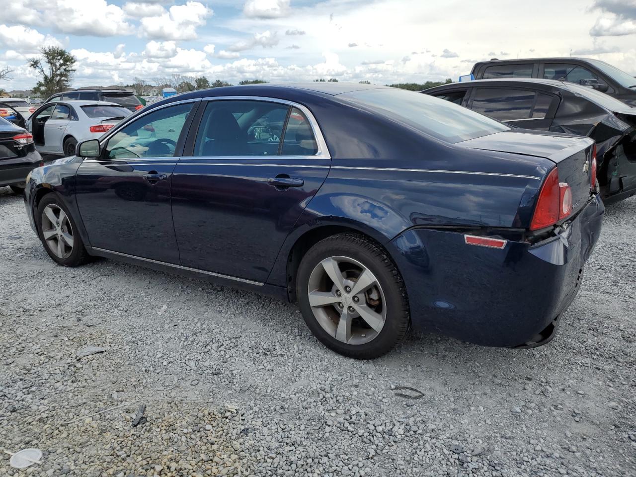 Lot #3315891101 2011 CHEVROLET MALIBU 1LT