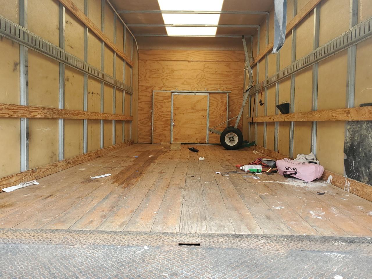 FORD ECONOLINE E350 SUPER DUTY CUTAWAY VAN