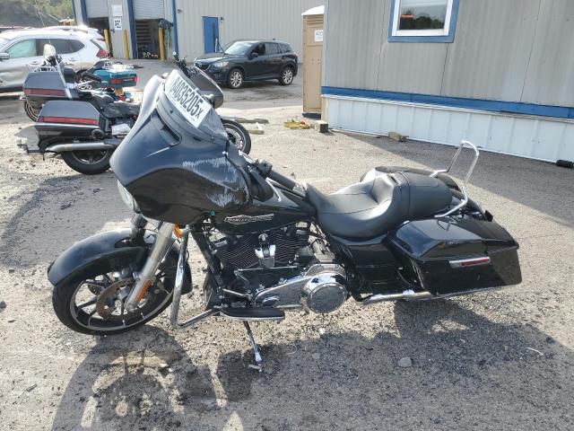 2022 HARLEY-DAVIDSON FLHX 1HD1KBC18NB650297