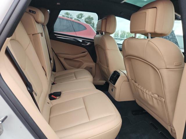 2019 PORSCHE MACAN S WP1AB2A59KLB33456