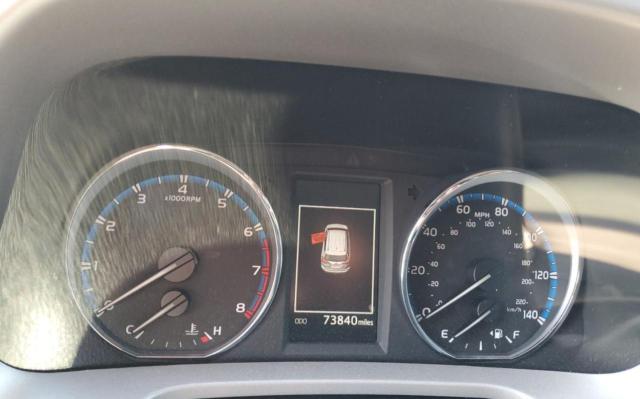 2017 TOYOTA RAV 4 2T3DFREV5HW611576