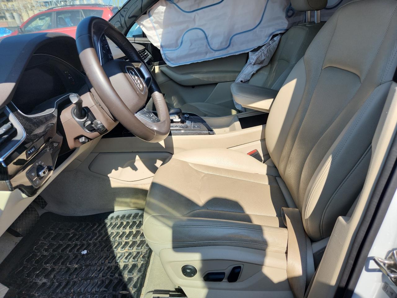 AUDI Q7 PREMIUM PLUS