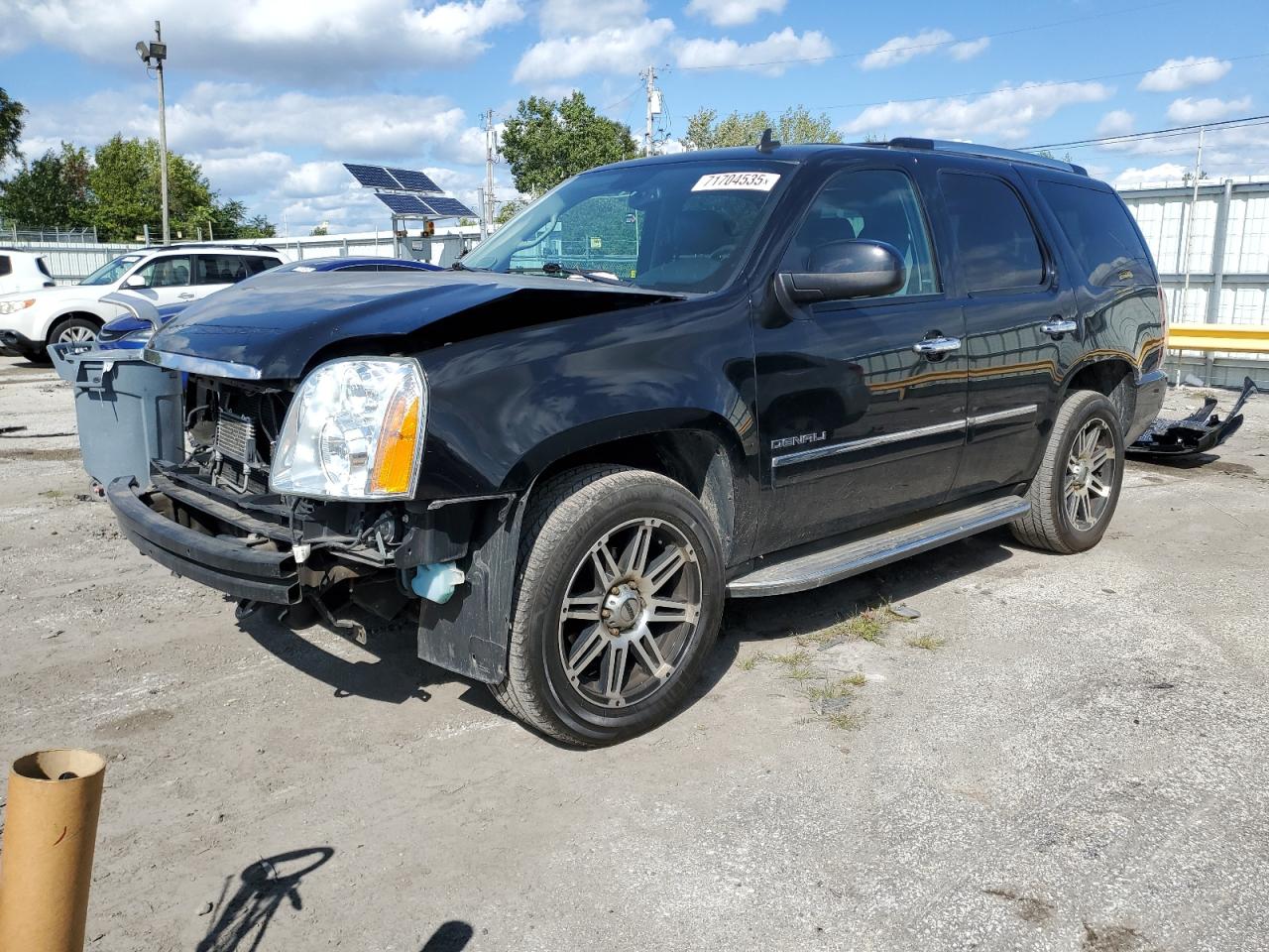 GMC YUKON DENALI