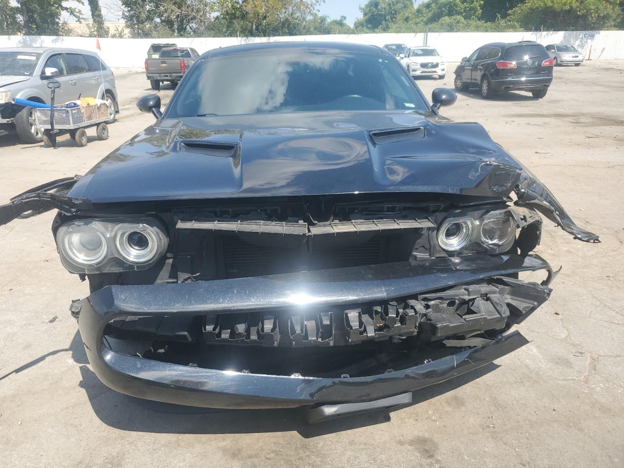 DODGE CHALLENGER SXT PLUS