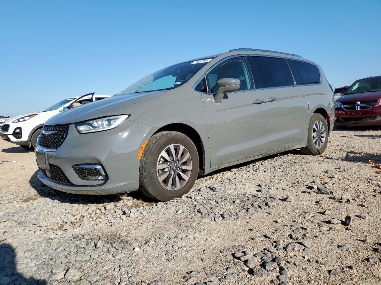 CHRYSLER PACIFICA TOURING L
