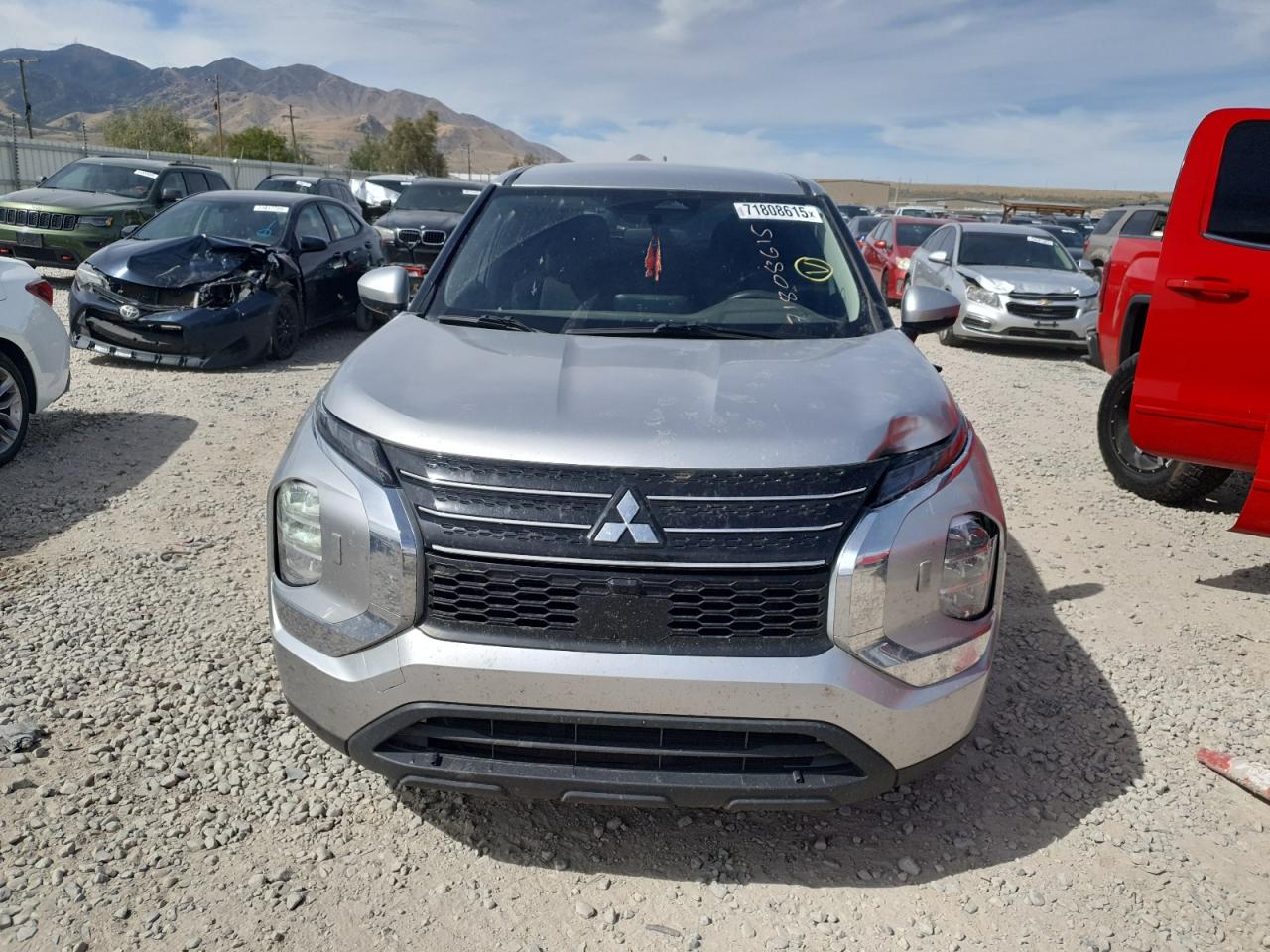 MITSUBISHI OUTLANDER ES