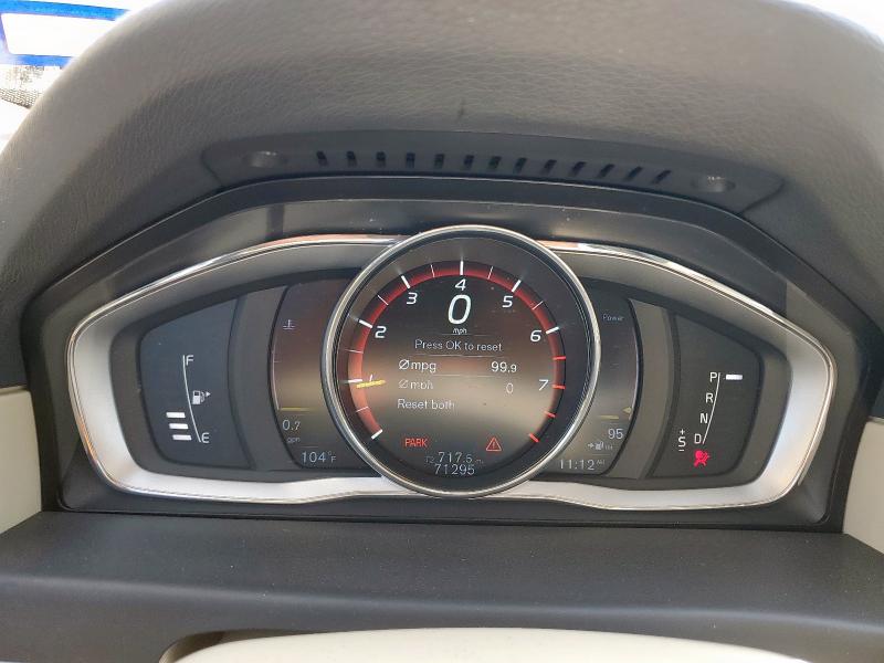 2016 VOLVO XC70 T5 PR YV440MBK5G1248950