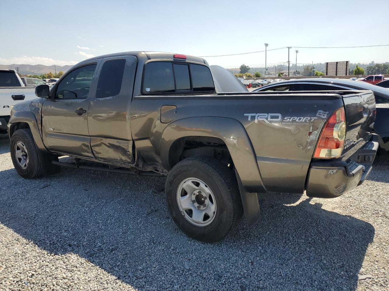 TOYOTA TACOMA PRERUNNER ACCESS CAB