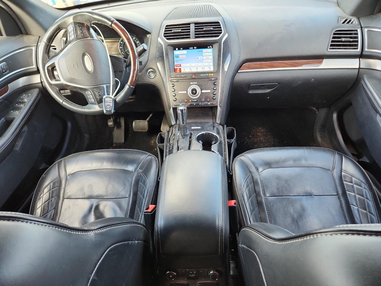 FORD EXPLORER PLATINUM