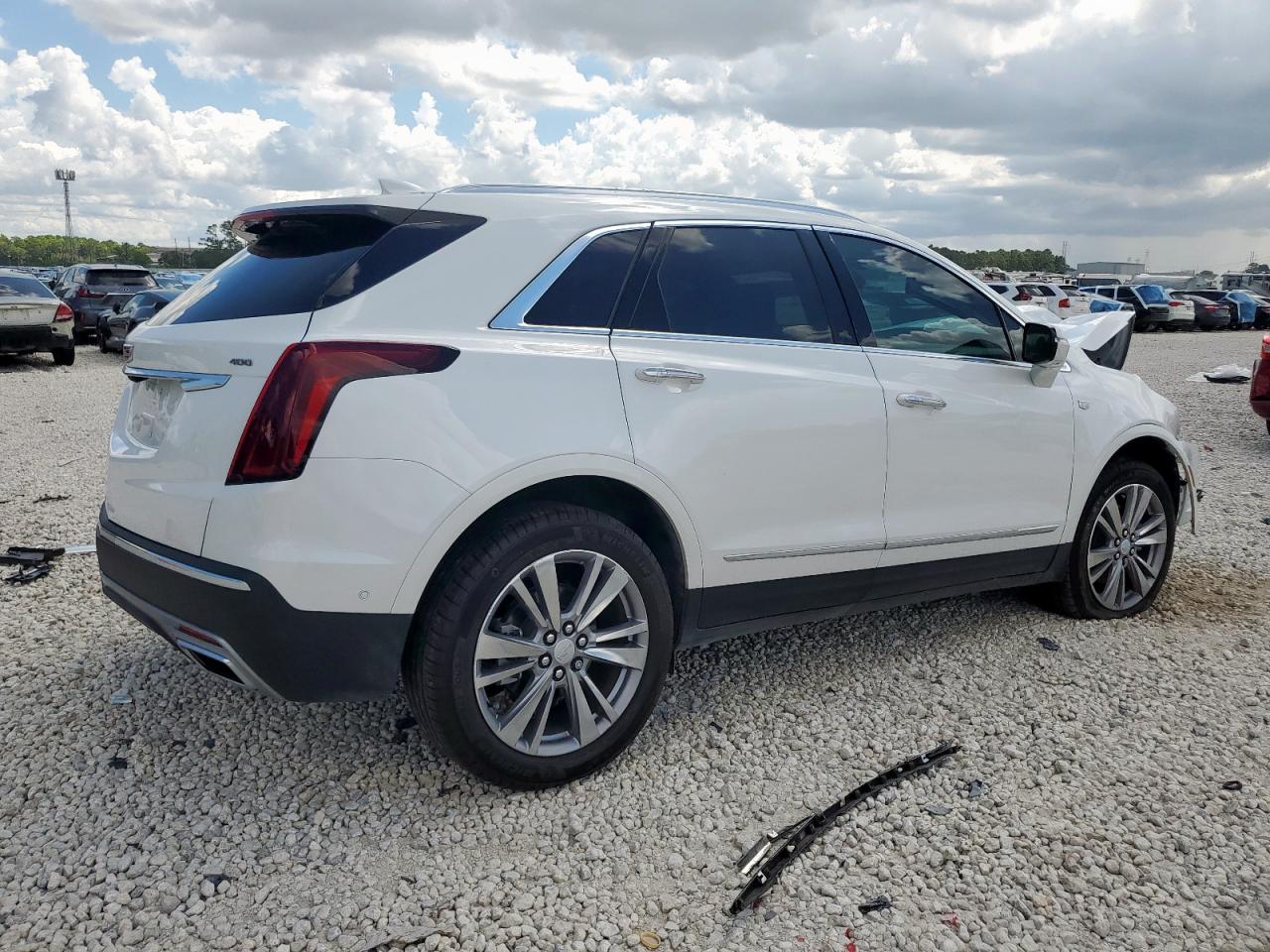 CADILLAC XT5 PREMIUM LUXURY