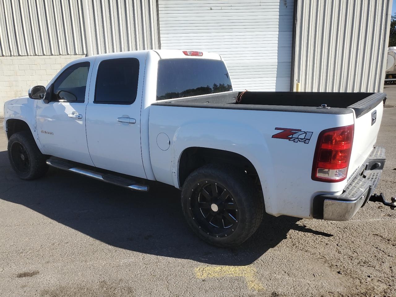 GMC SIERRA 1500 K1500 SLT