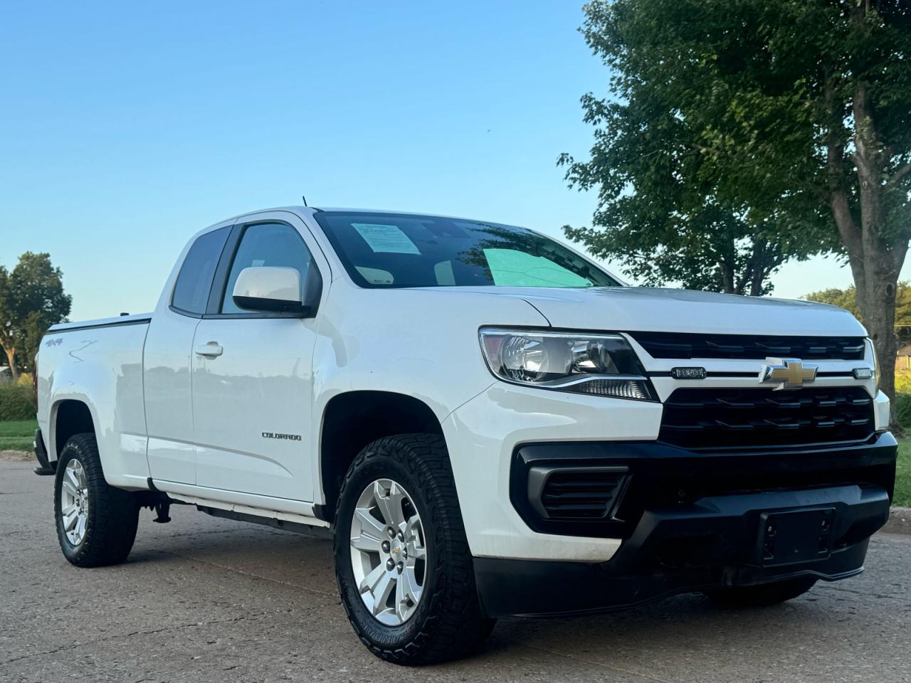 CHEVROLET COLORADO LT