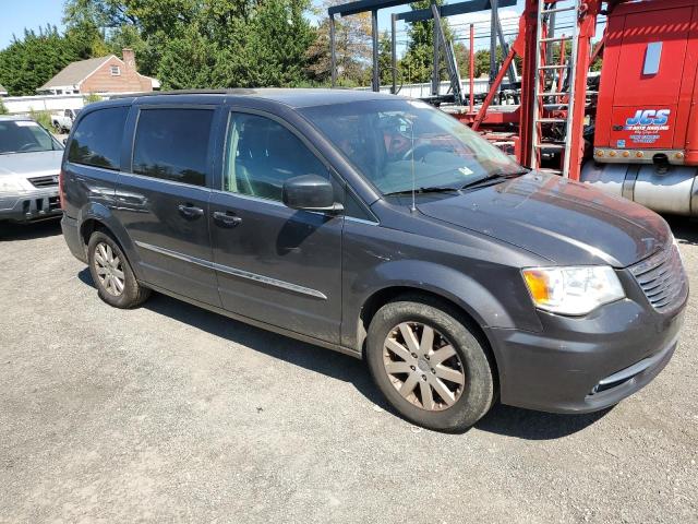 2015 CHRYSLER TOWN & COU 2C4RC1BG3FR537734