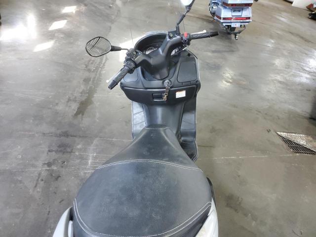 2014 SUZUKI UH200 MLCCH41A8E1600807