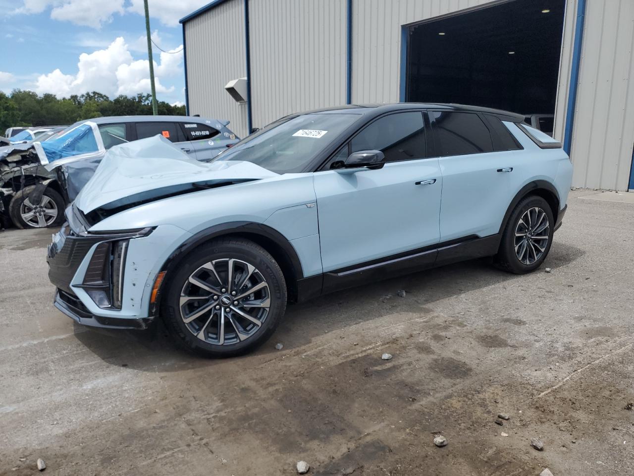 CADILLAC LYRIQ SPORT