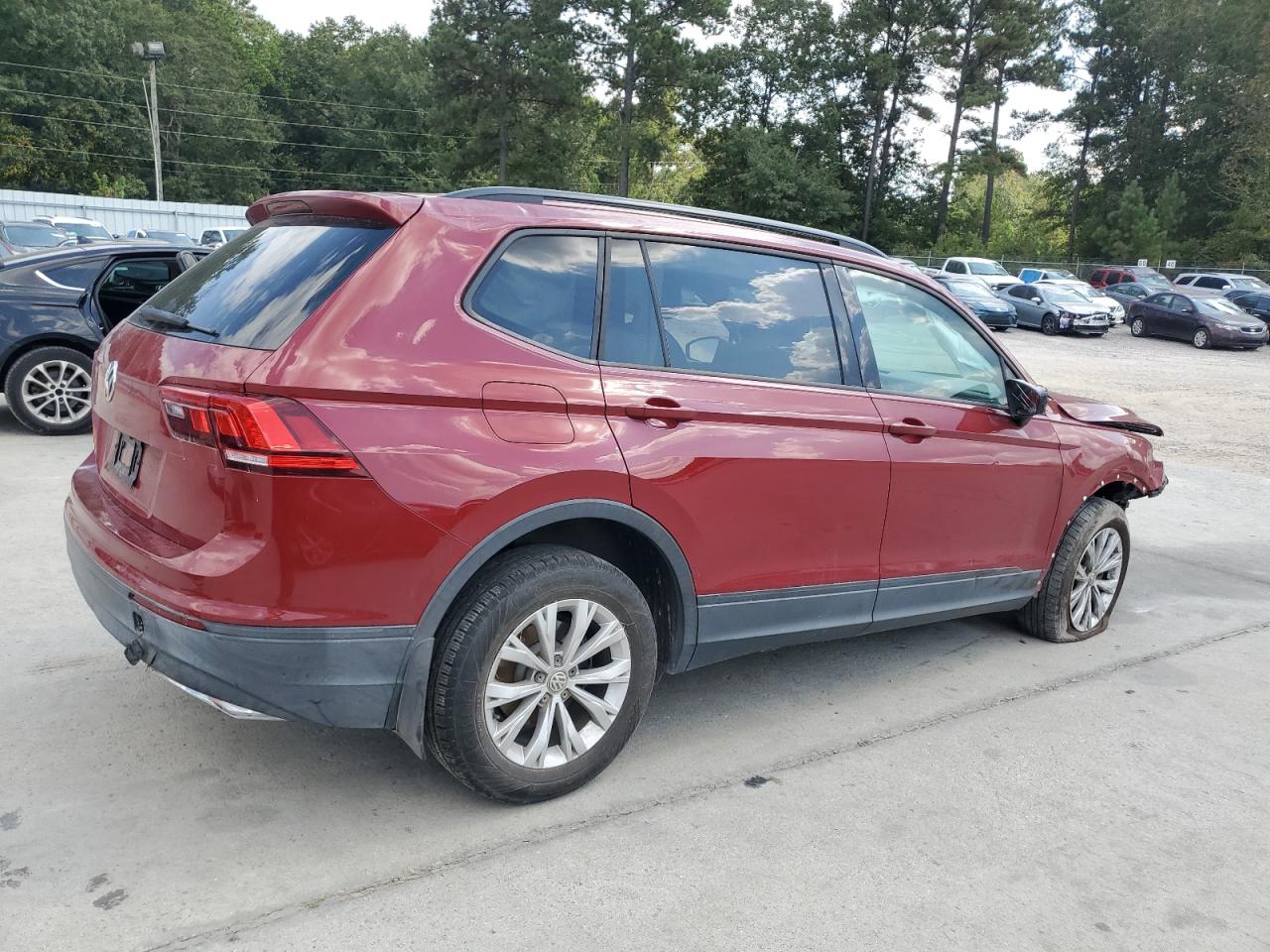 VOLKSWAGEN TIGUAN S