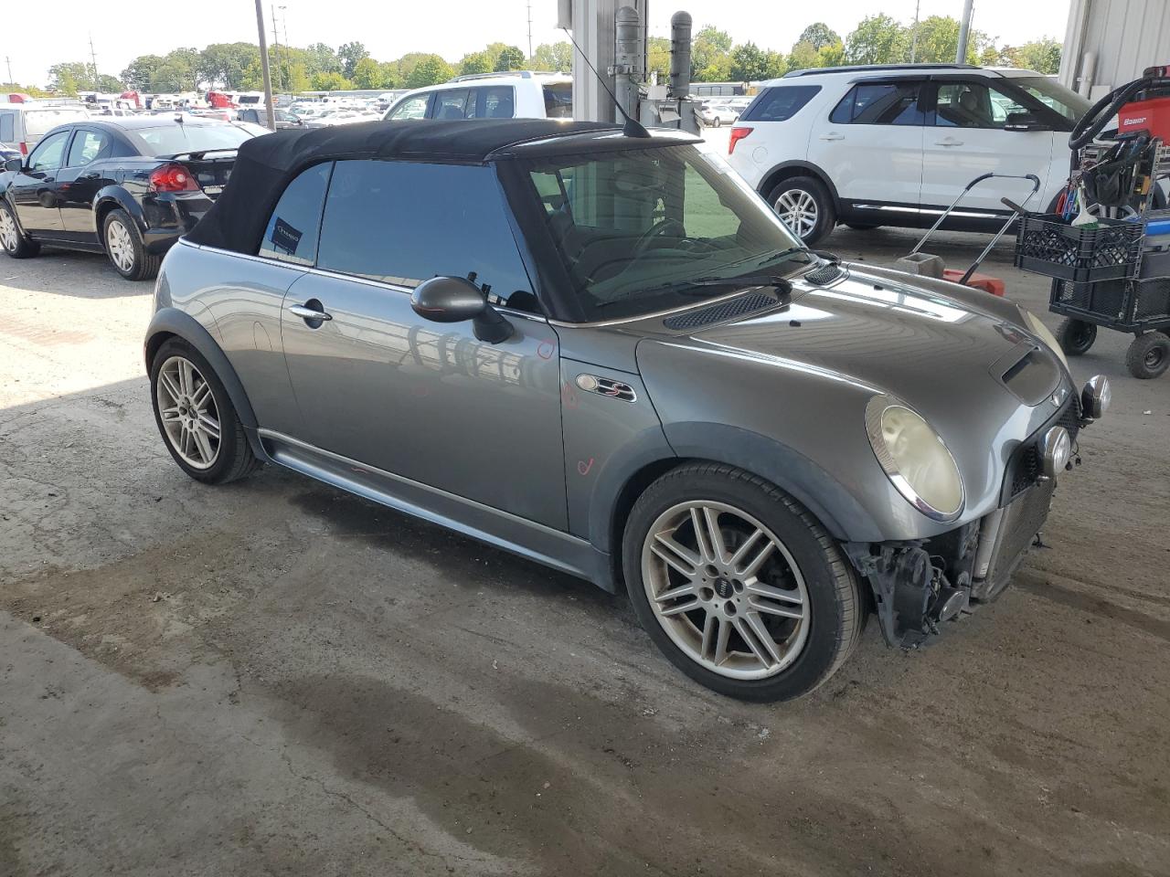 Lot #3263760127 2005 MINI COOPER S
