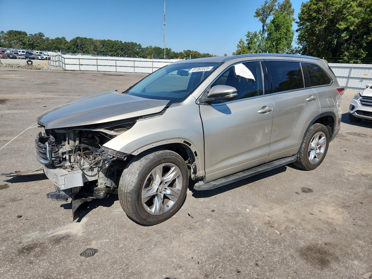 TOYOTA HIGHLANDER LIMITED