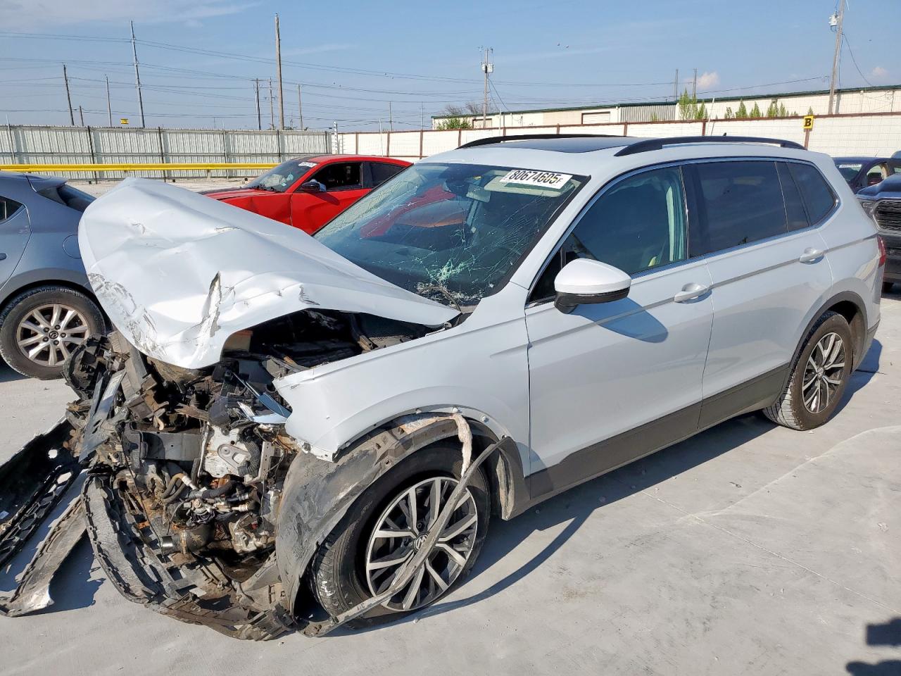 VOLKSWAGEN TIGUAN SE