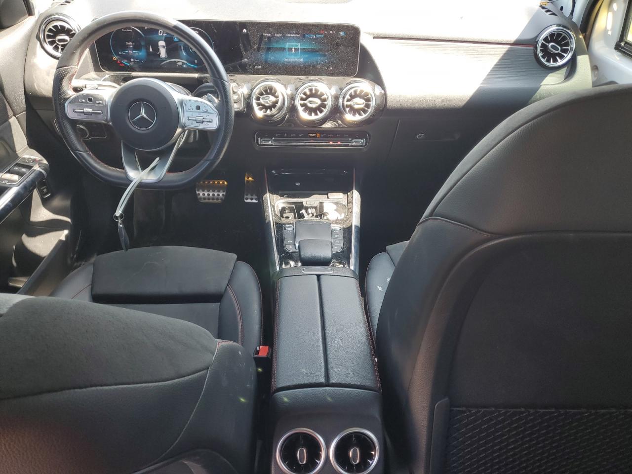 MERCEDES-BENZ GLA-CLASS 250