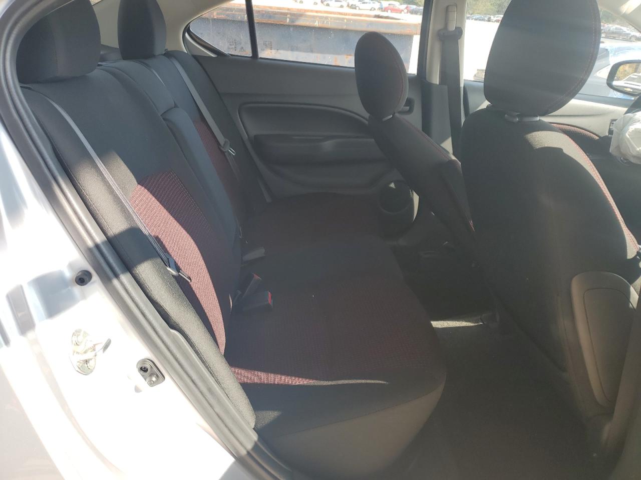 MITSUBISHI MIRAGE G4 ES