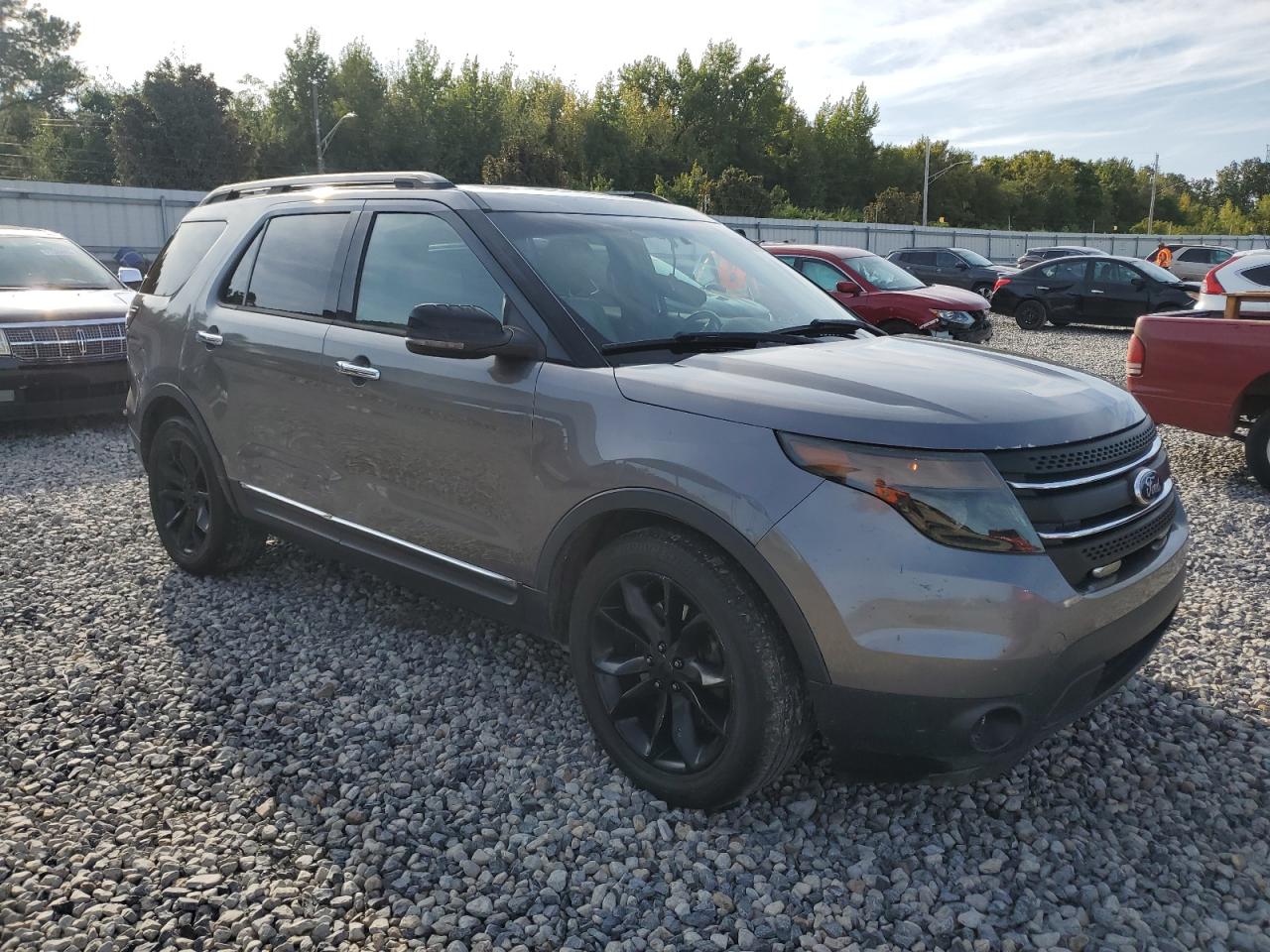 FORD EXPLORER XLT
