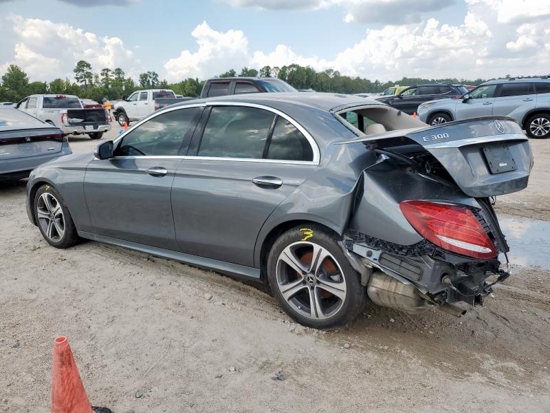 2018 MERCEDES-BENZ E 300 WDDZF4JB4JA384525
