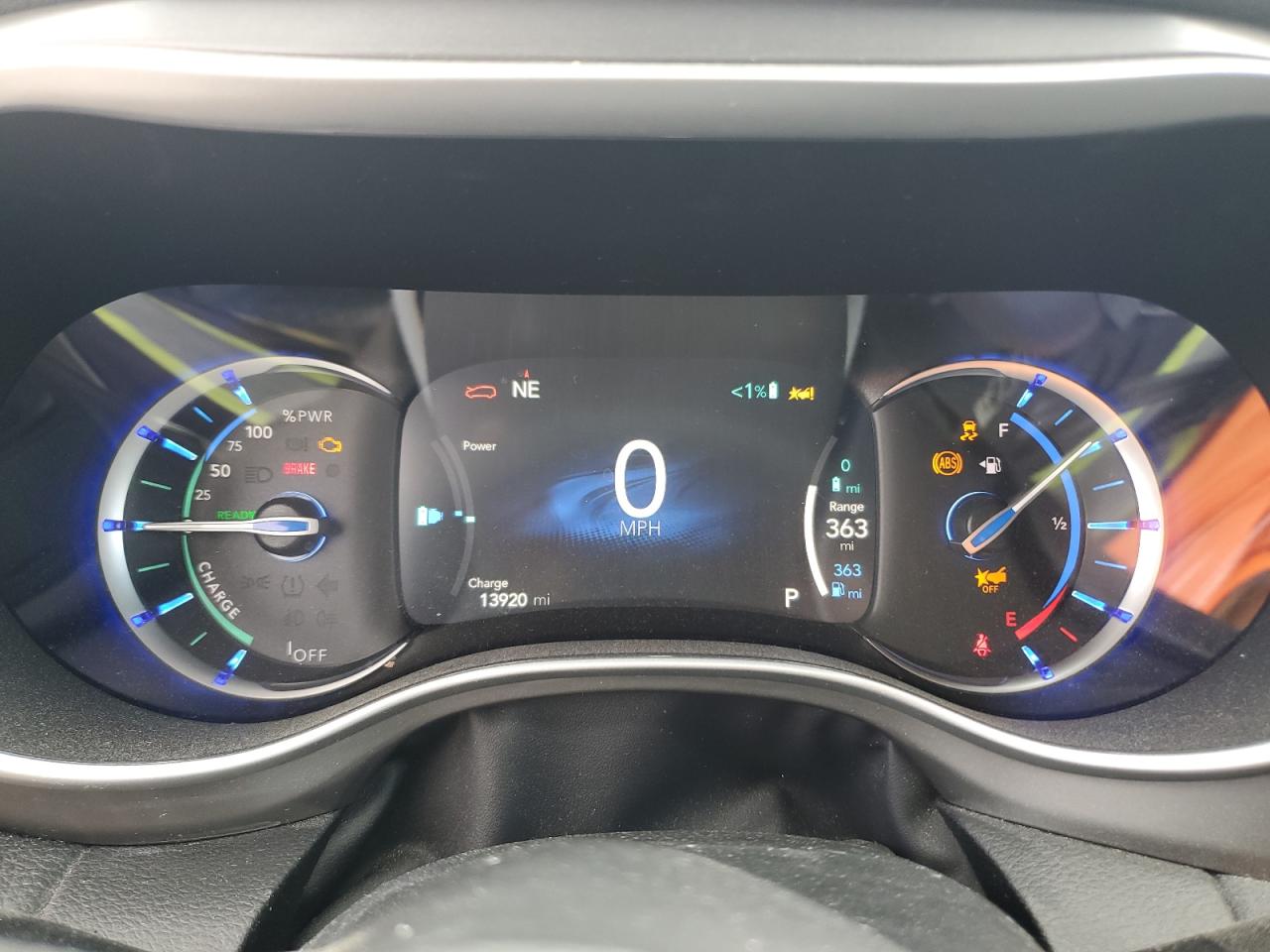 CHRYSLER PACIFICA HYBRID SELECT