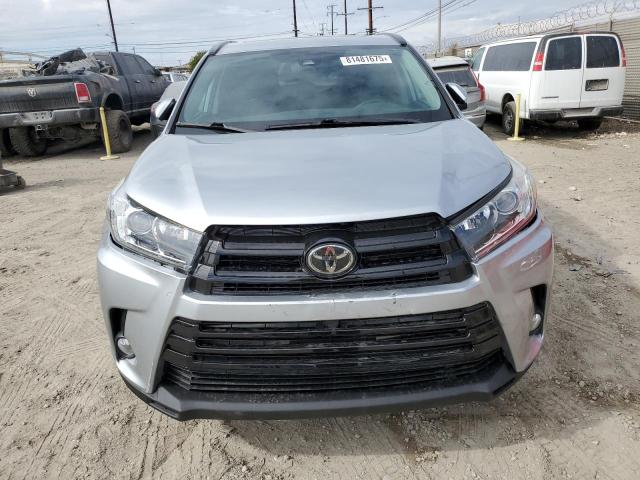 2018 TOYOTA HIGHLANDER SE 5TDJZRFH0JS541219