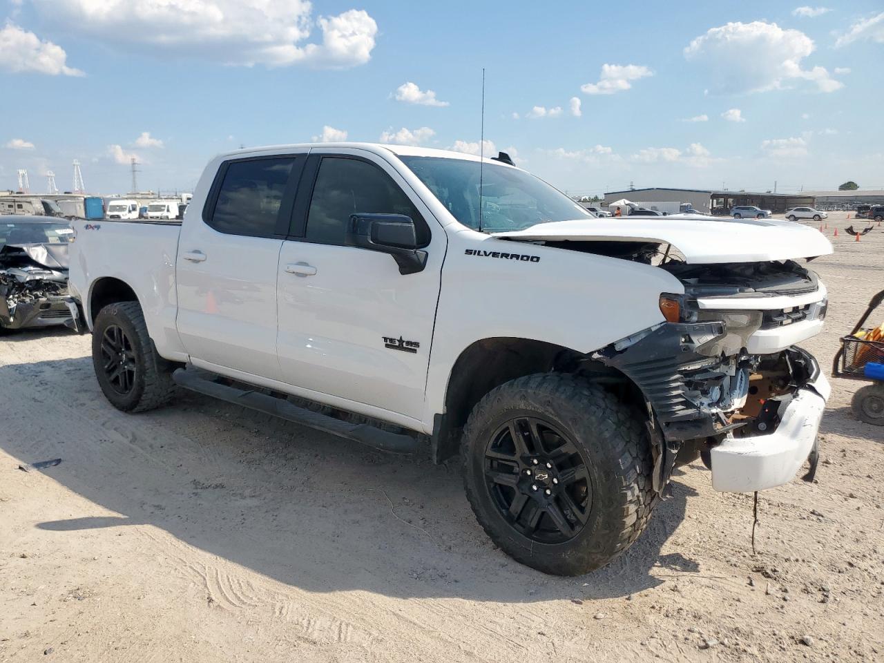 CHEVROLET SILVERADO K1500 RST