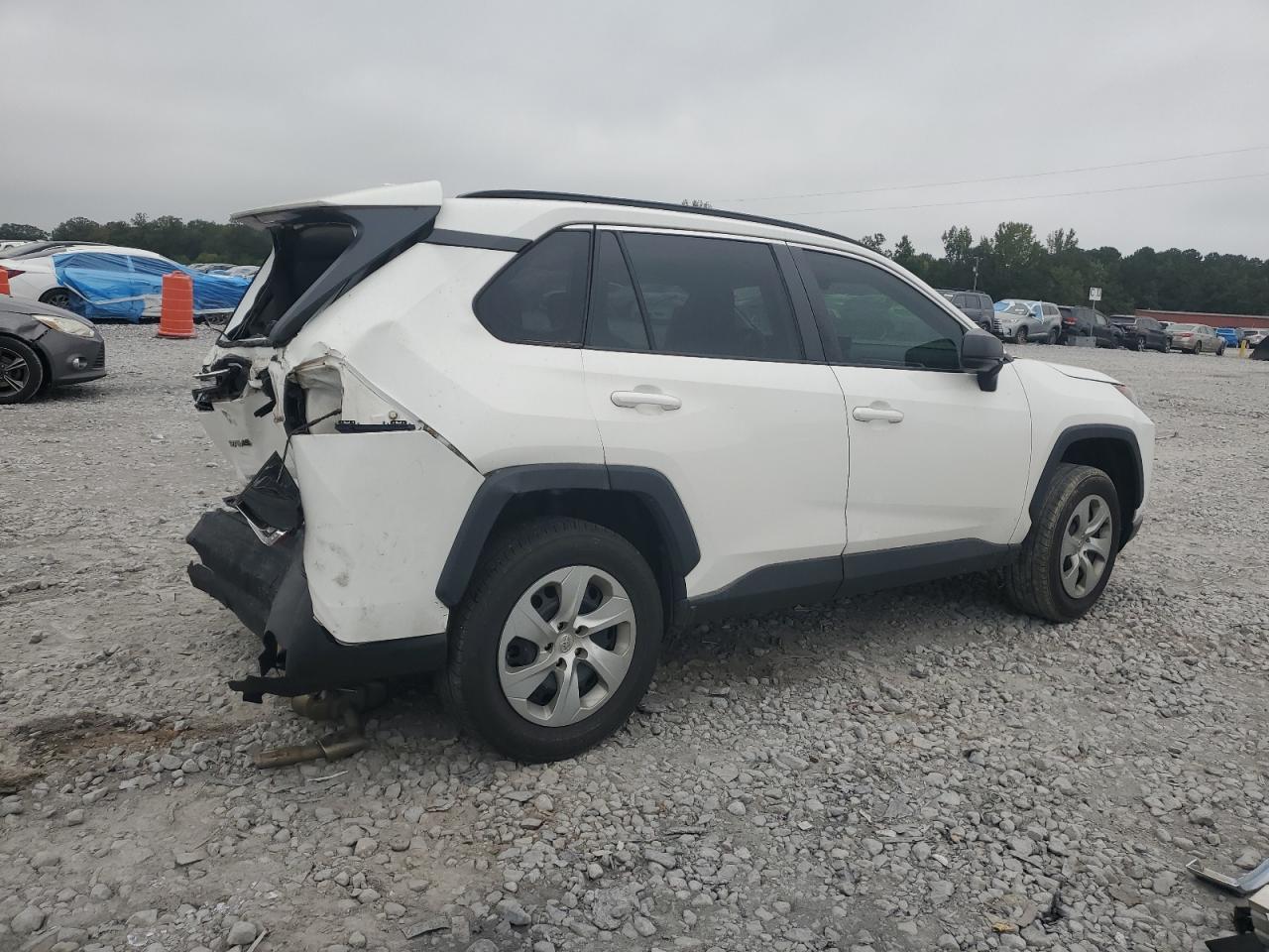 TOYOTA RAV4 LE