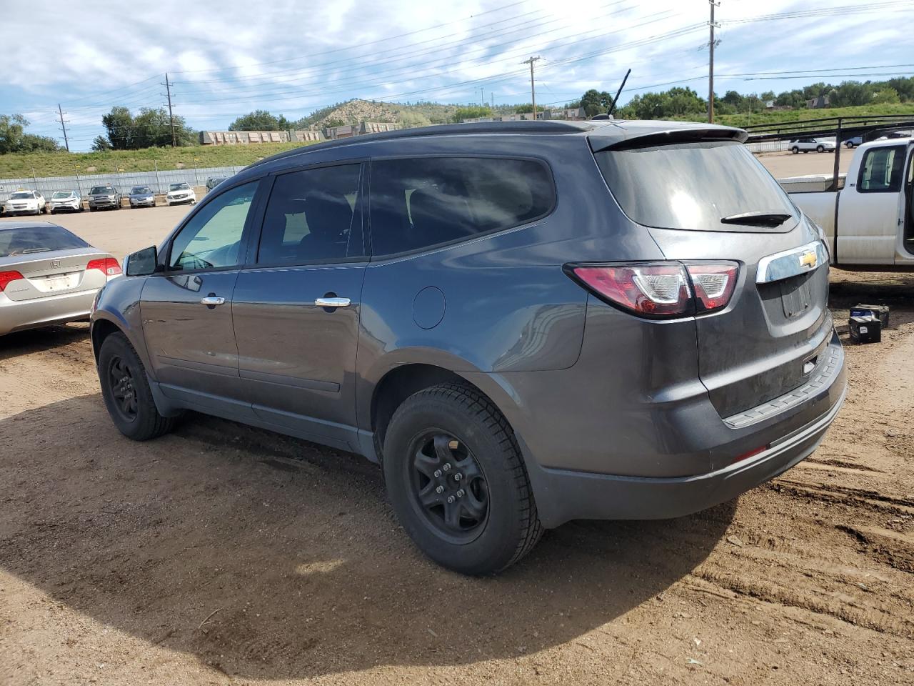 CHEVROLET TRAVERSE LS