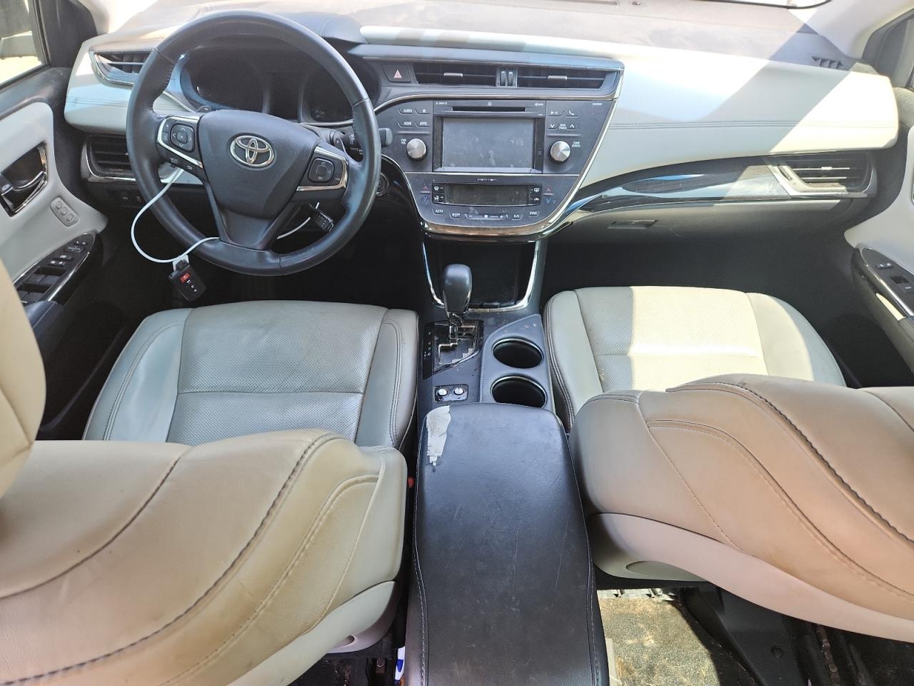 TOYOTA AVALON XLE