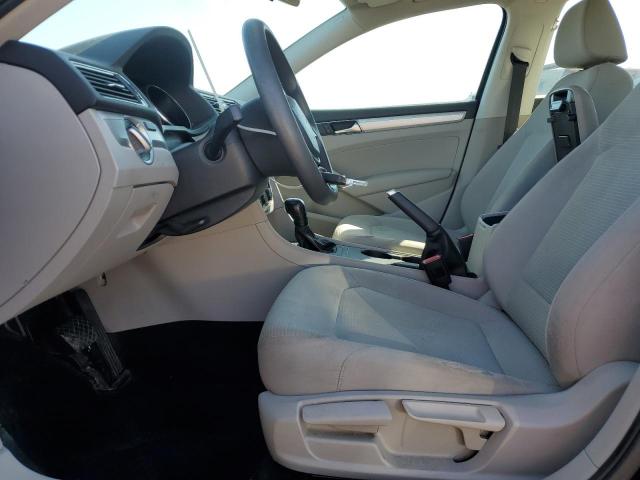 2016 VOLKSWAGEN PASSAT S #3285749657