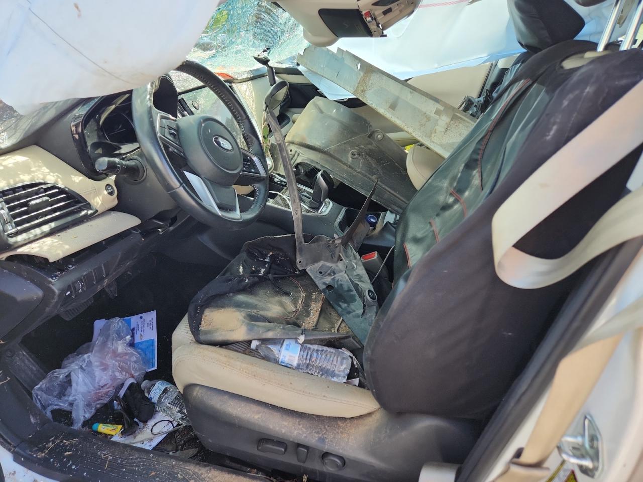 SUBARU LEGACY PREMIUM