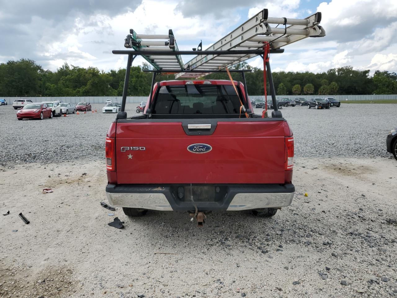 FORD F-150 SUPER CAB