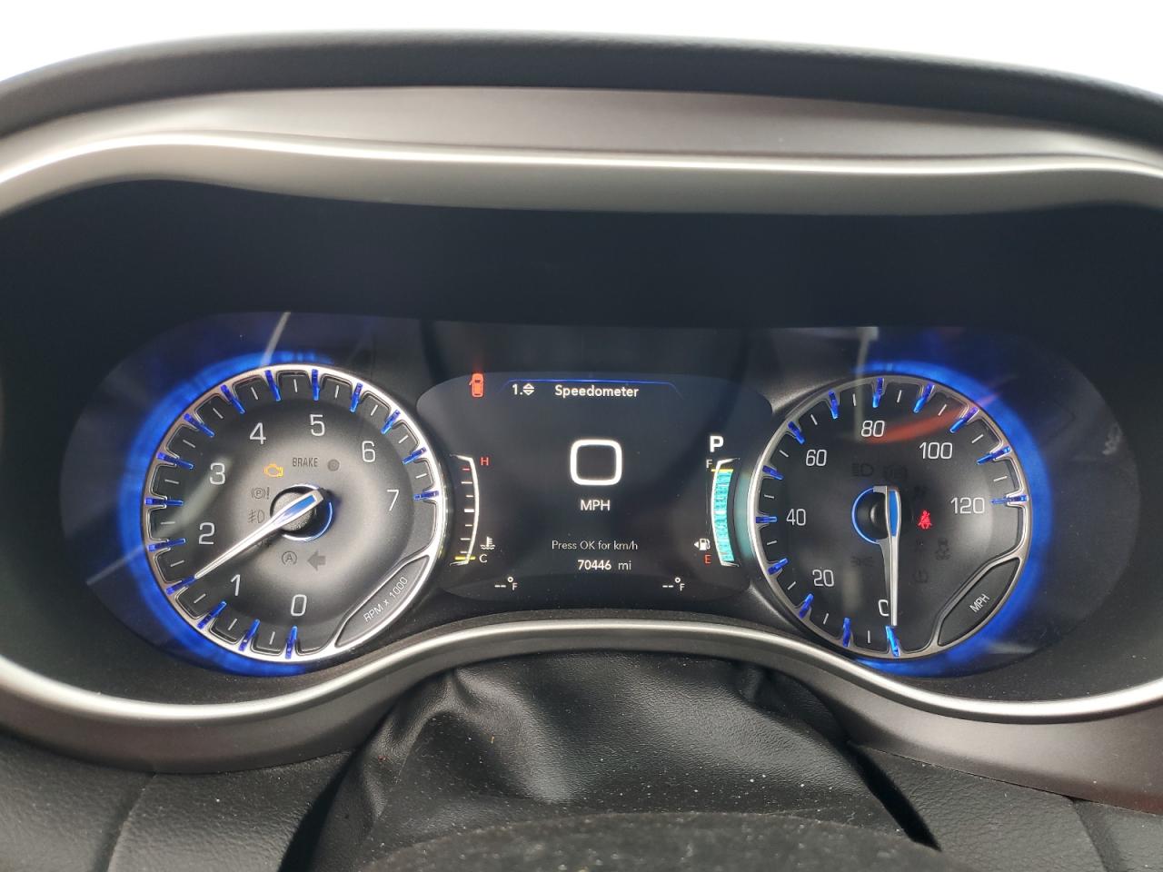 CHRYSLER PACIFICA TOURING L