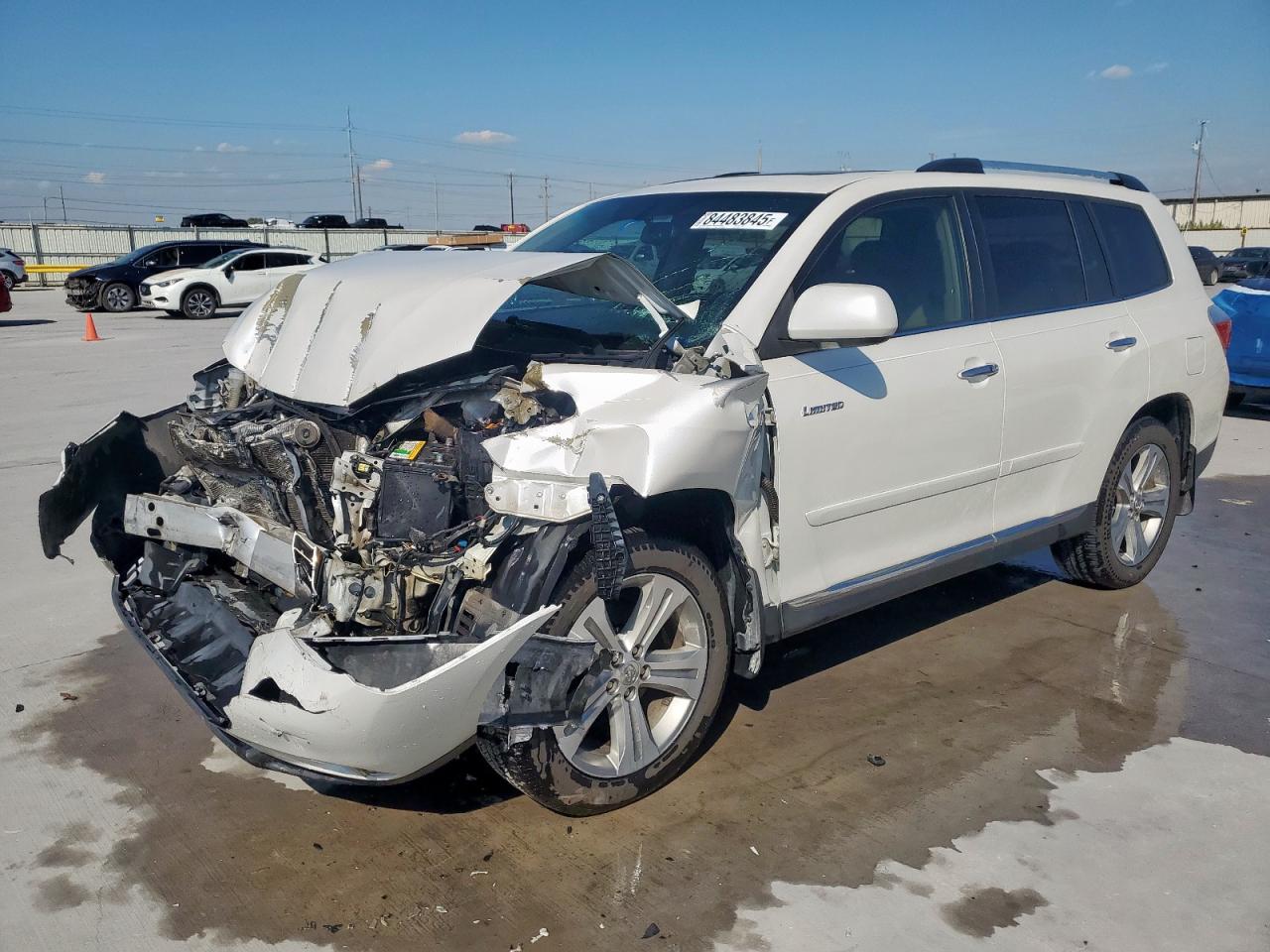 TOYOTA HIGHLANDER LIMITED