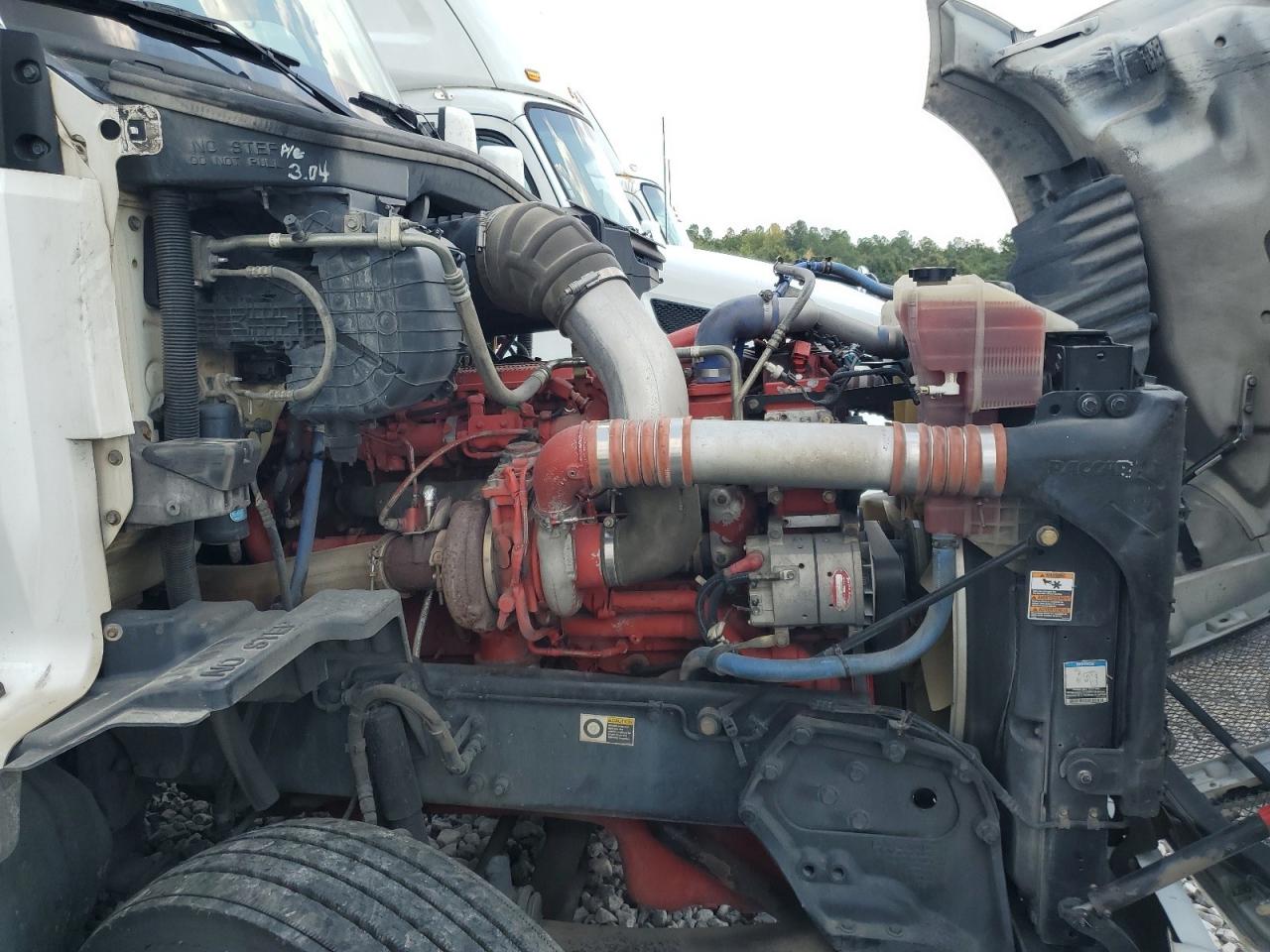 Lot #3259458108 2015 KENWORTH T680