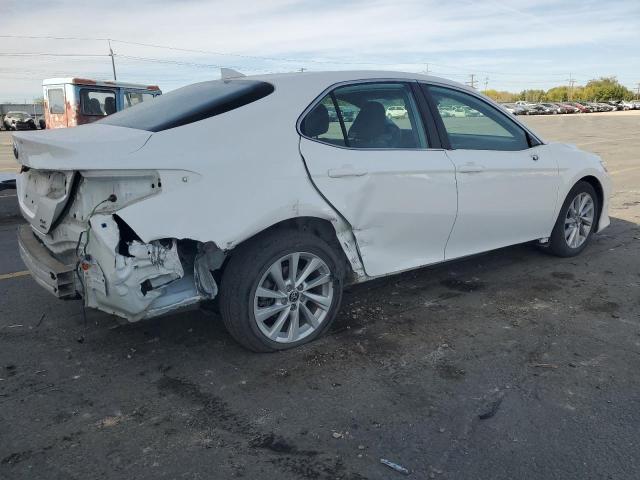2021 TOYOTA CAMRY LE 4T1C11BK9MU044104