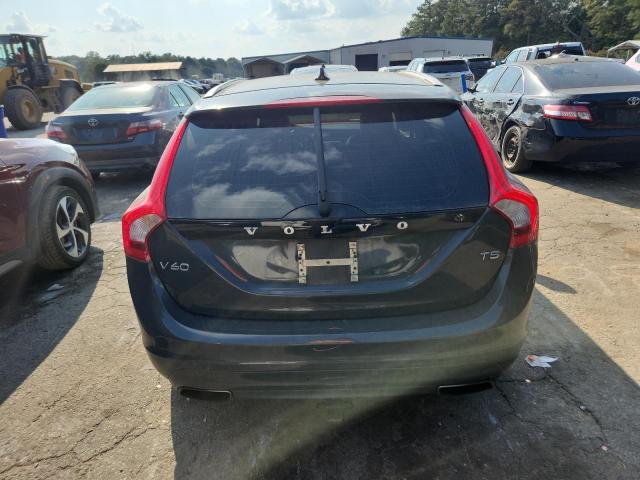 2015 VOLVO V60 PREMIE YV140MEB3F1190604