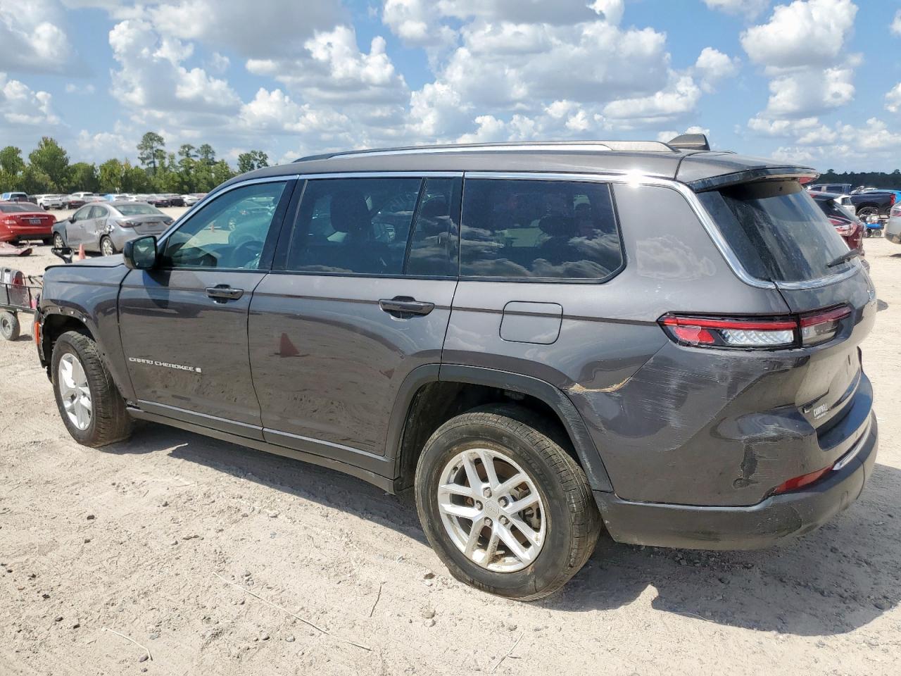 JEEP GRAND CHEROKEE L LAREDO
