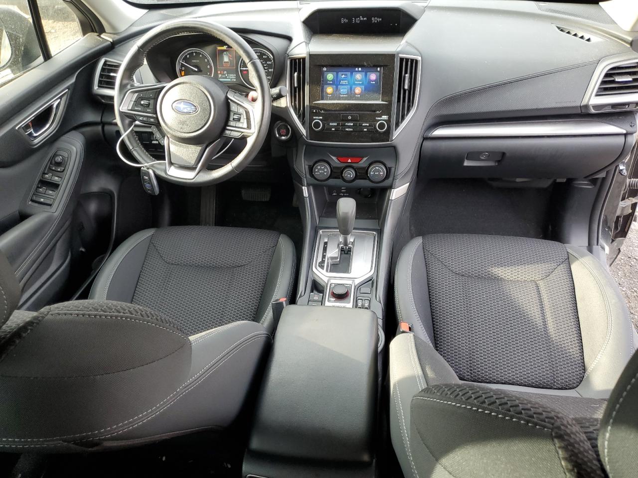 SUBARU FORESTER PREMIUM