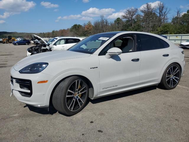 PORSCHE CAYENNE TURBO E-HYBRID COUPE