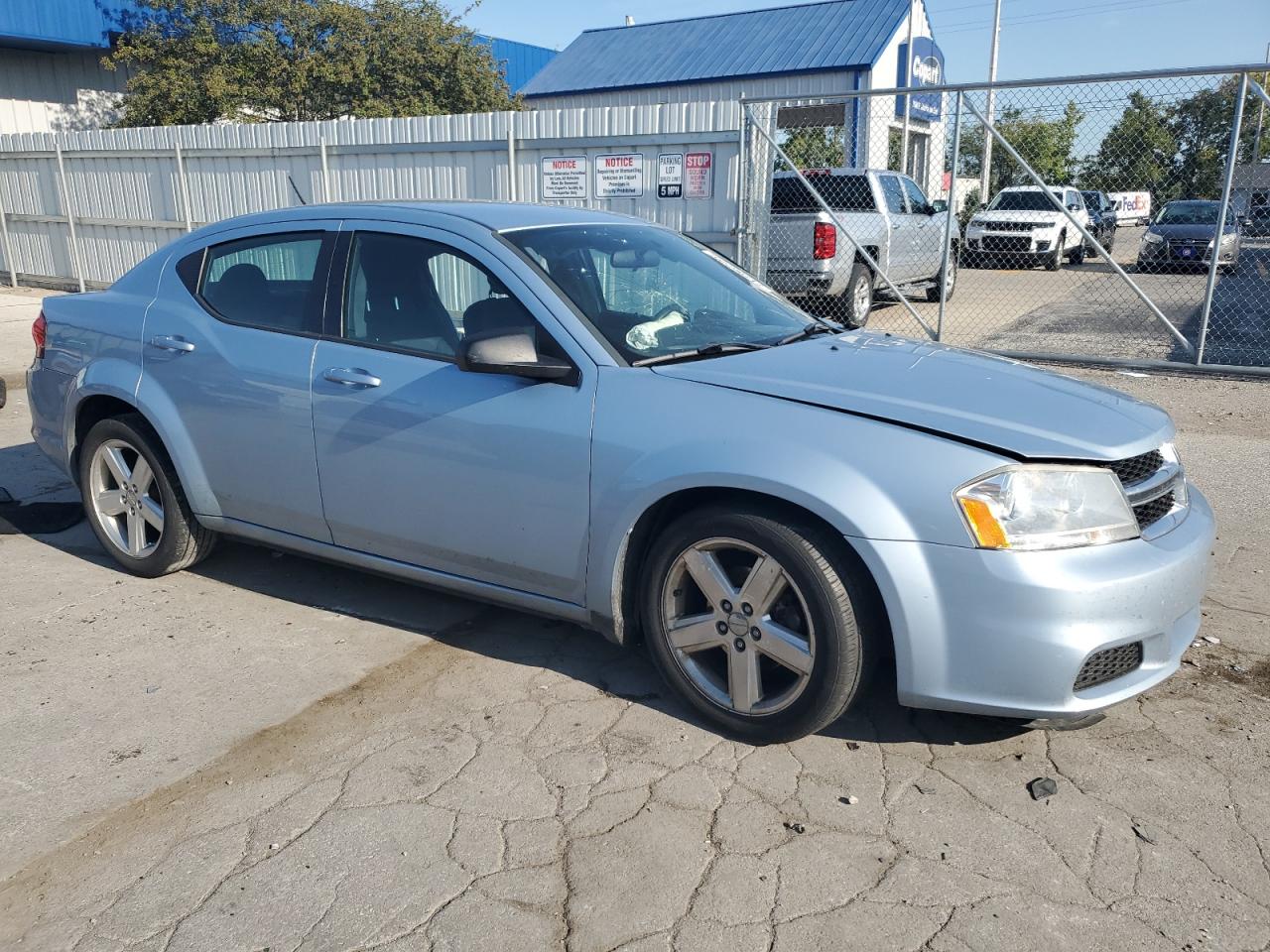 DODGE AVENGER SE