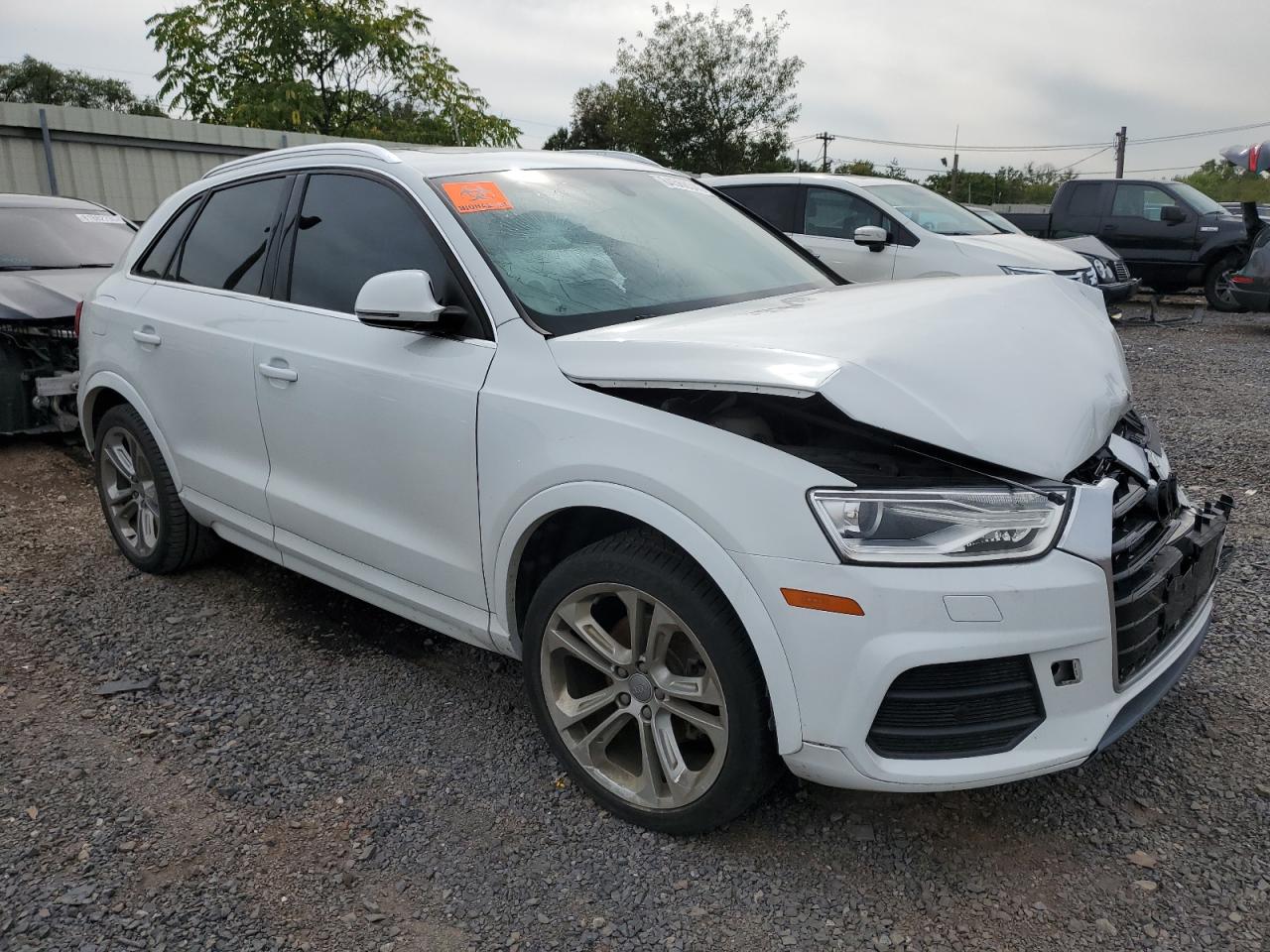AUDI Q3 PREMIUM PLUS